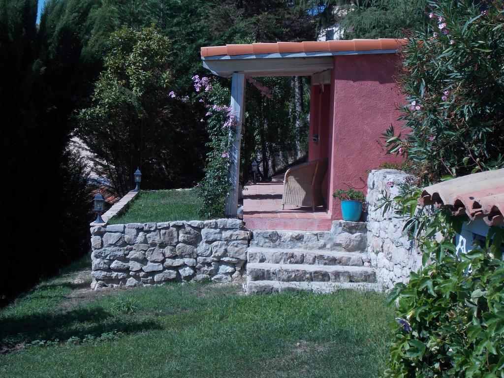 Le Mas De L'Aighetta Panzió Èze Kültér fotó